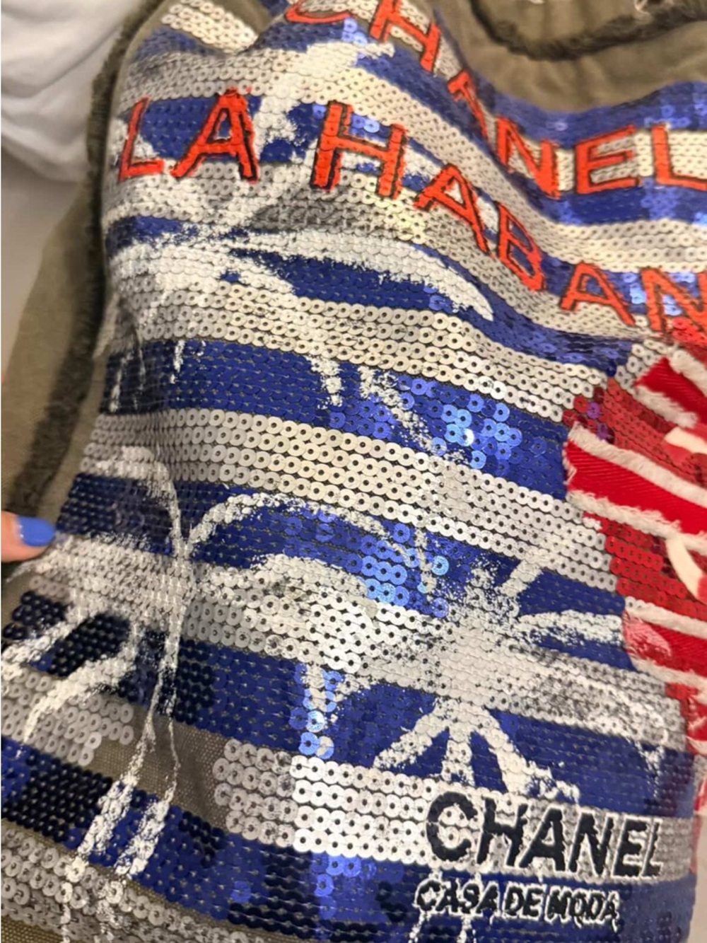 CHANEL Sequin Drawstring Backpack - Rare- Cuba Collection - Picture 4 of 8